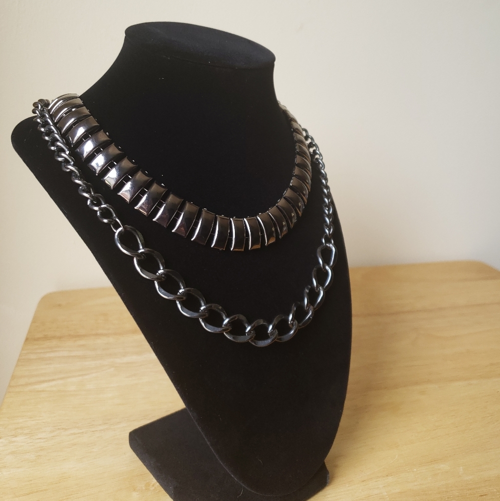 Necklace - Picture 5 of 6
